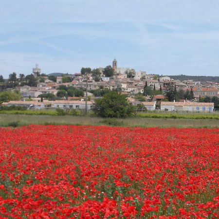 Place Du Chateau Pourrieres 外观 照片